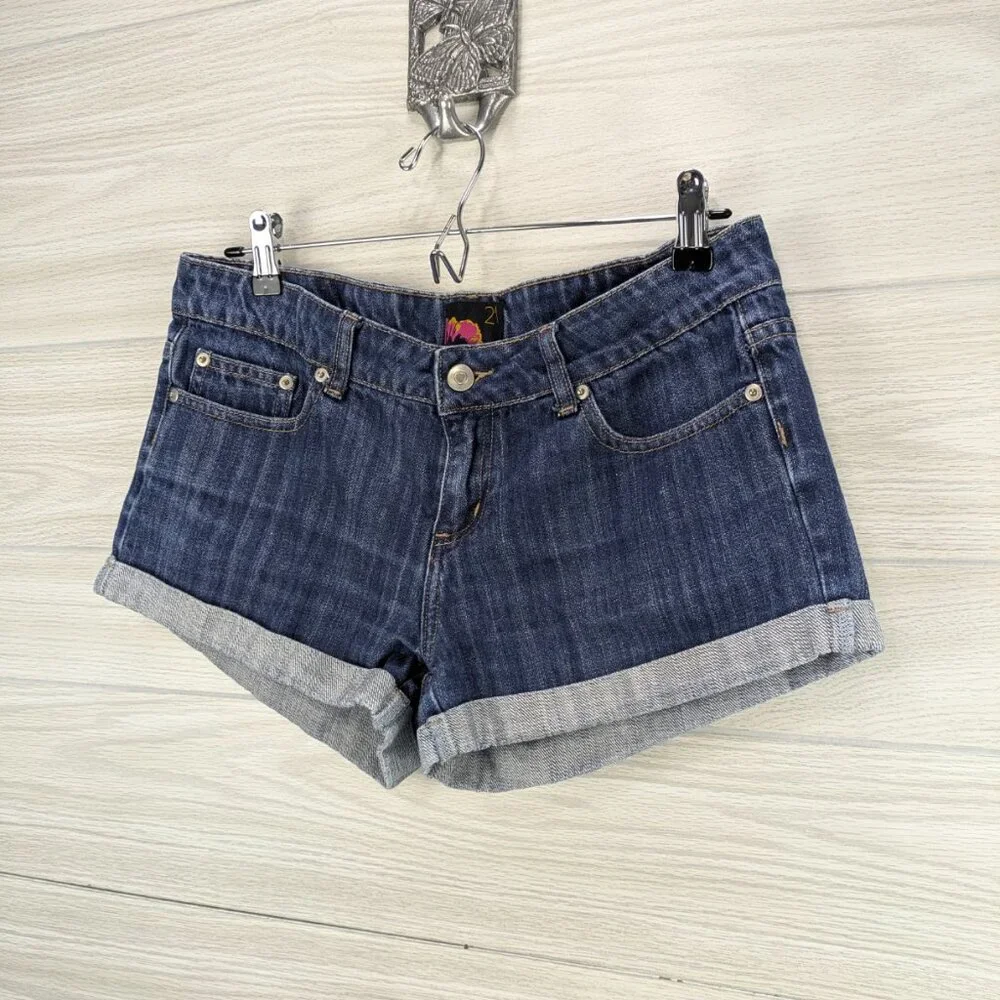 F21 Cuffed 100% Cotton Short Shorts - Picture 2 of 6